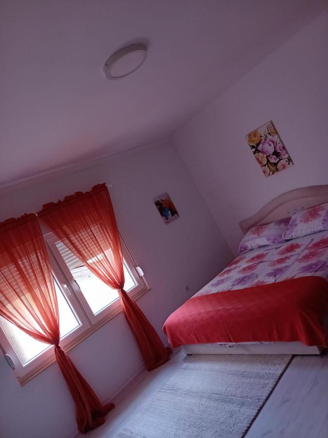 Apartment Centar Of City Mostar Exterior foto